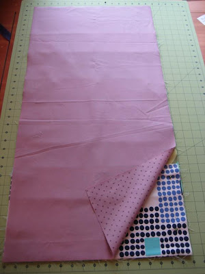 Hanging Wall Organizer Tutorial - Quilting Tutorials and Fabric Creations - Quilting in the Rain