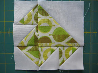 T-Block Quilt Tutorial - Quilting Tutorials and Fabric Creations - Quilting In The Rain