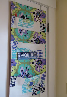 Hanging Wall Organizer Tutorial - Quilting Tutorials and Fabric Creations - Quilting in the Rain